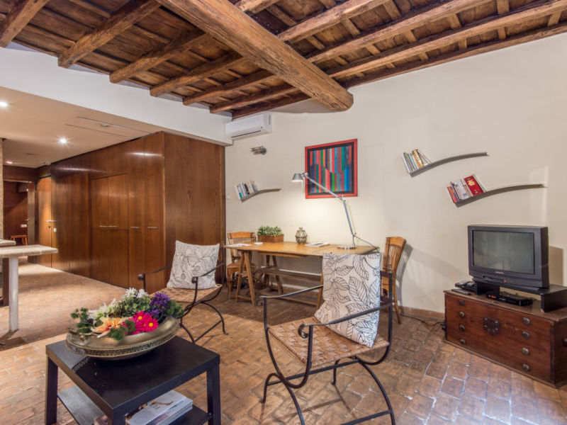 2br Piazza Navona Family Apartment