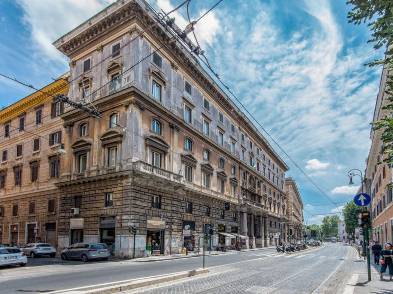 2br Piazza Navona Family Apartment