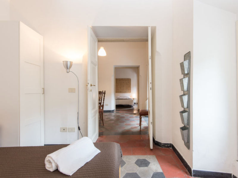 Pantheon Large Comfortable Apt