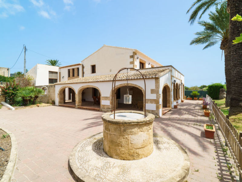 La Senia