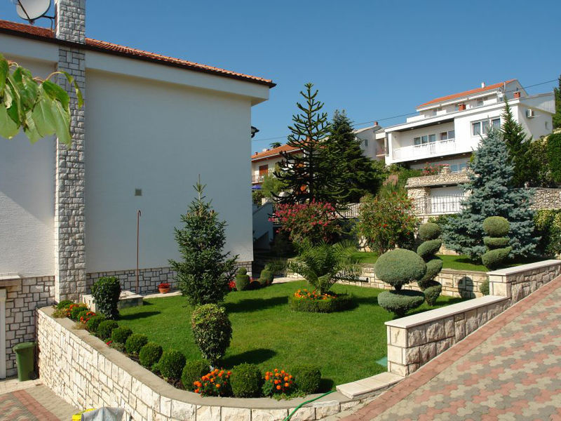 Apartmány 1323-52