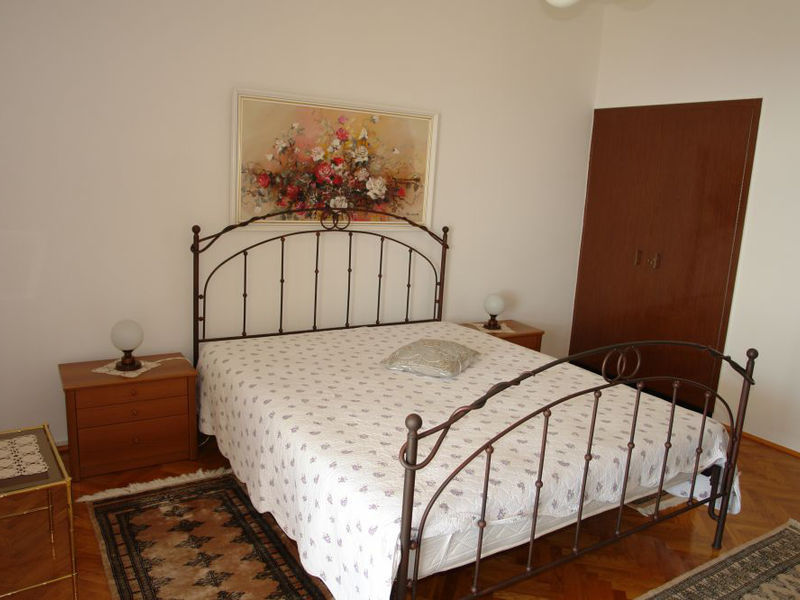 Apartmány 1323-52