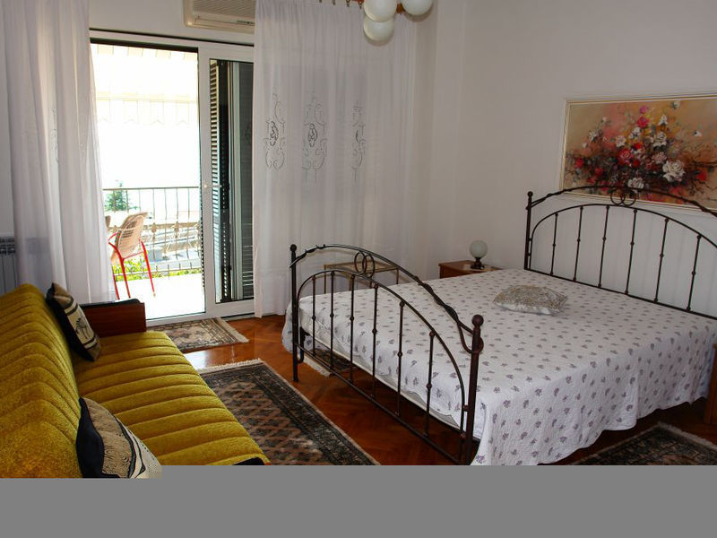 Apartmány 1323-52