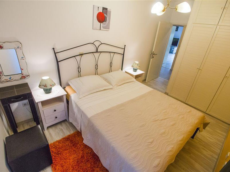 Vila 1351-187