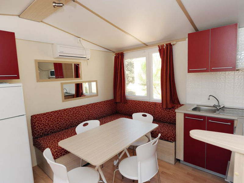 Zaton Holiday Resort - mobilní domky