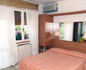 Hotel Oasi Verde