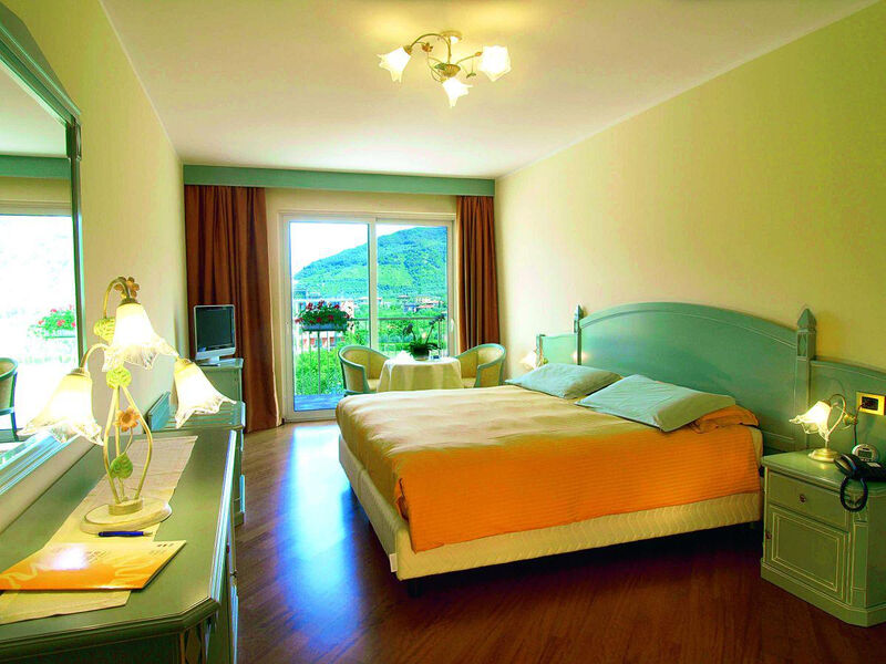 Hotel Savoy Palace