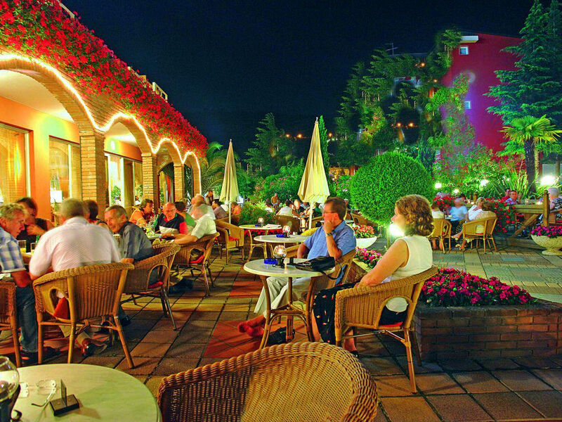 Hotel Savoy Palace
