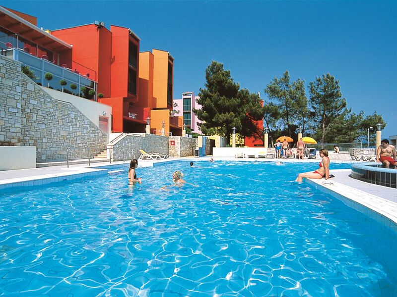 Albona Hotel & Residence