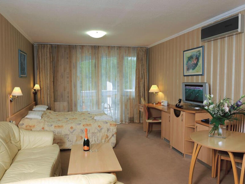 Hunguest Hotel Damona