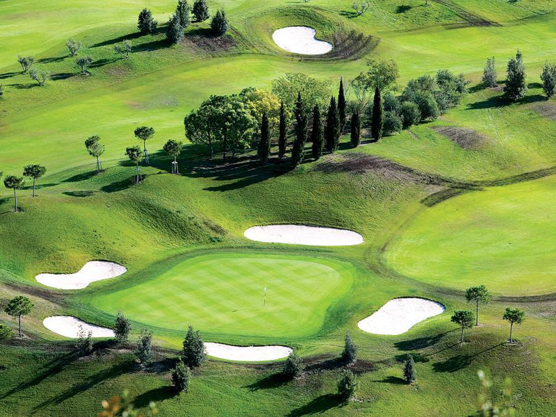Castellaro Golf Resort
