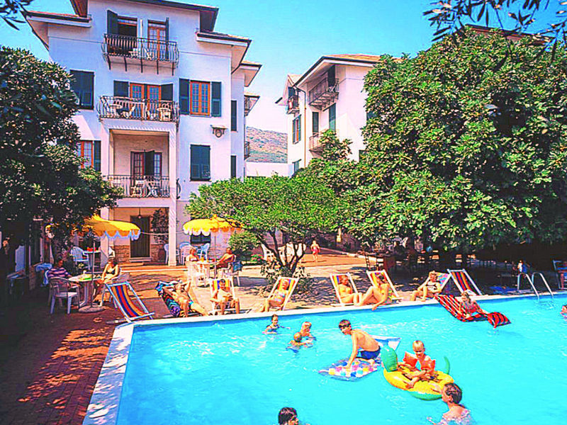Residence Crystal
