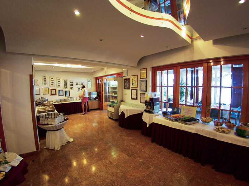 Hotel & Villa Vicko
