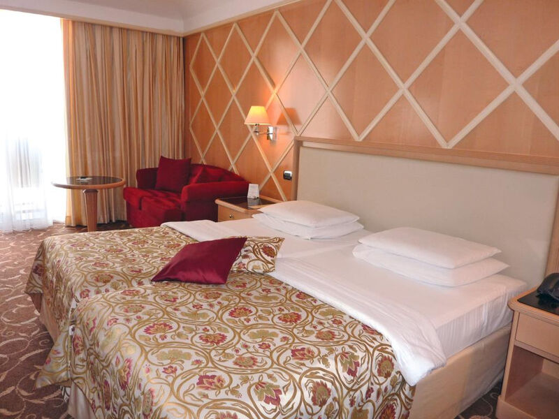 Splendid Spa Resort