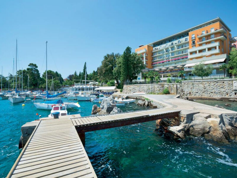 Grand Hotel 4 Opatijska Cvijeta