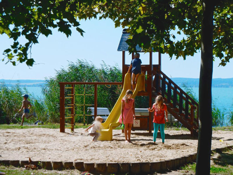 Aquacamp Camping Pelso