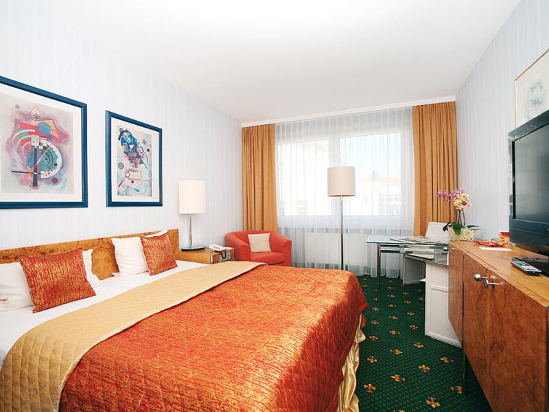 BEST WESTERN Alexa Hotel