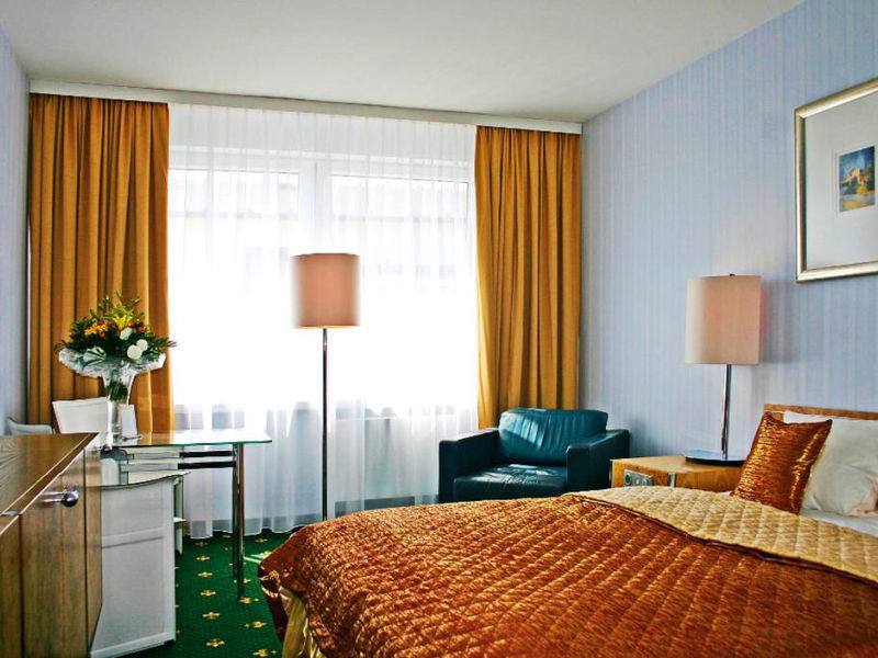 BEST WESTERN Alexa Hotel