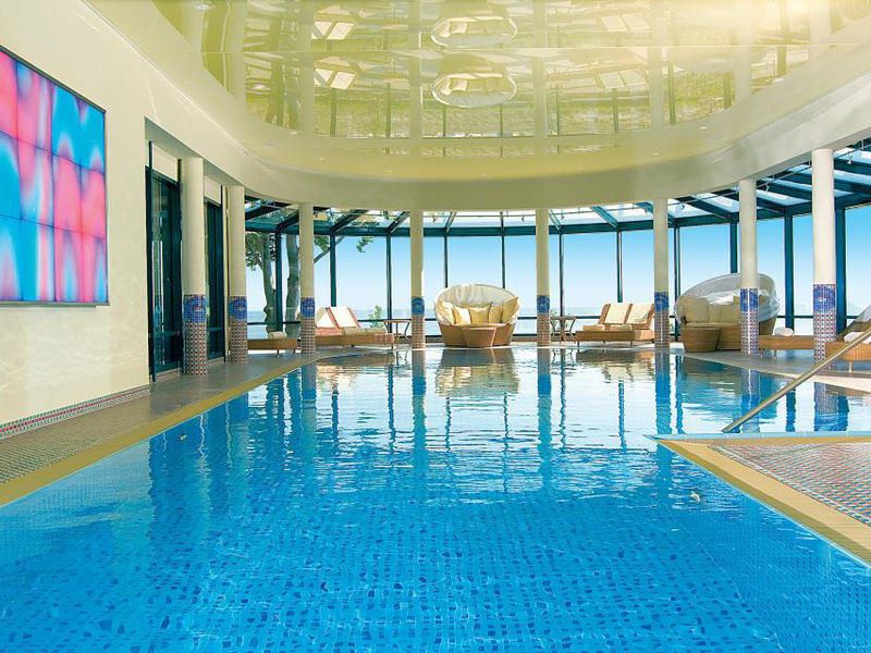 Travel Ch. Strandhotel Bansin
