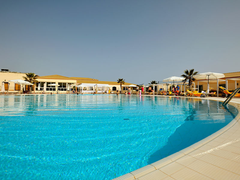Club Sikania Resort