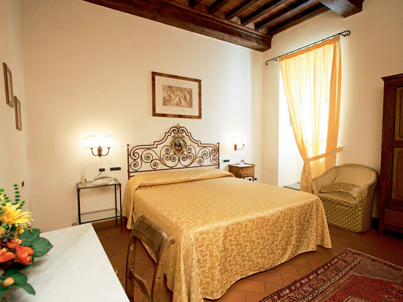 Torre Santa Flora