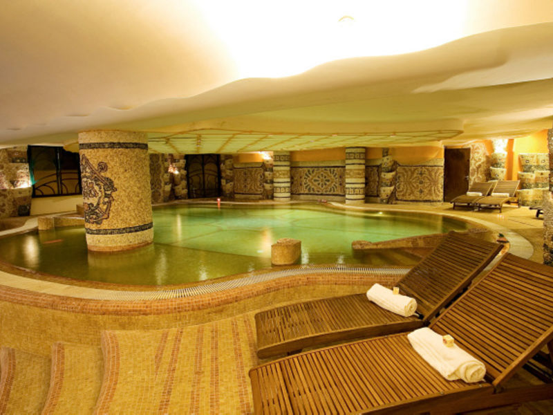 Marhotel Alimuri