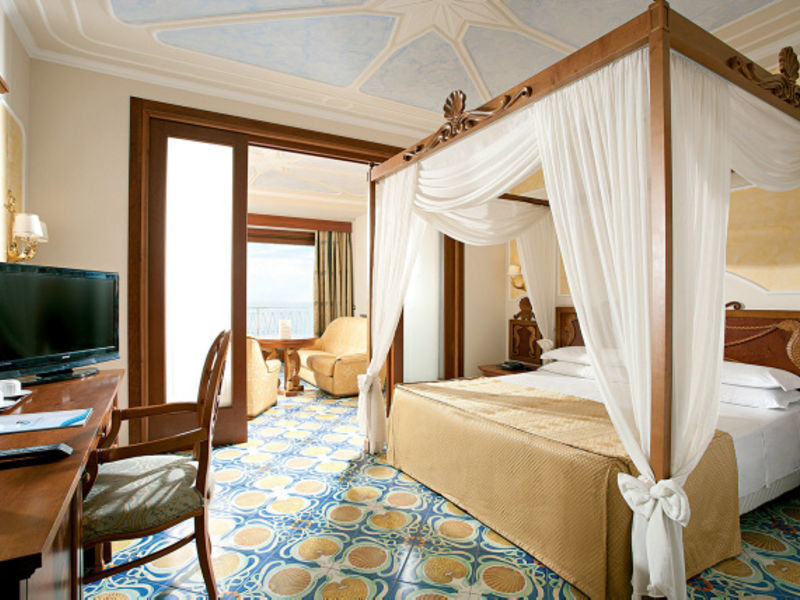 Marhotel Alimuri