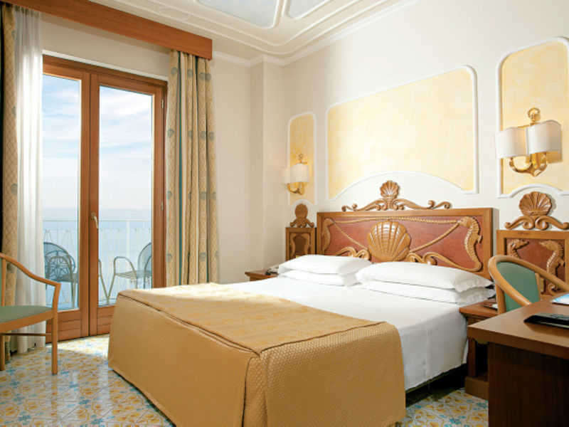 Marhotel Alimuri