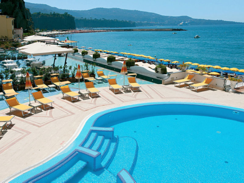 Marhotel Alimuri