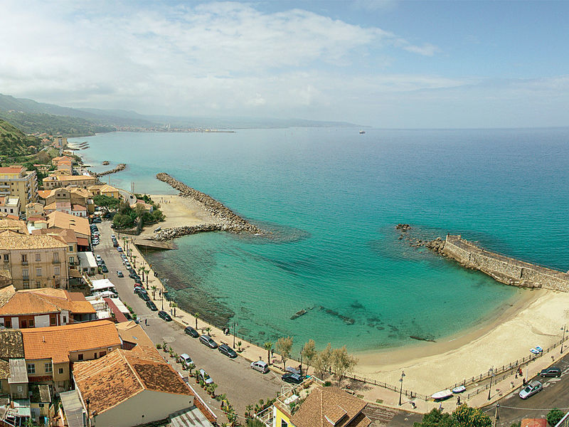 Piccolo Grand  Hotel