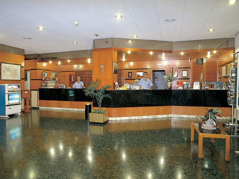 Oasis Tossa