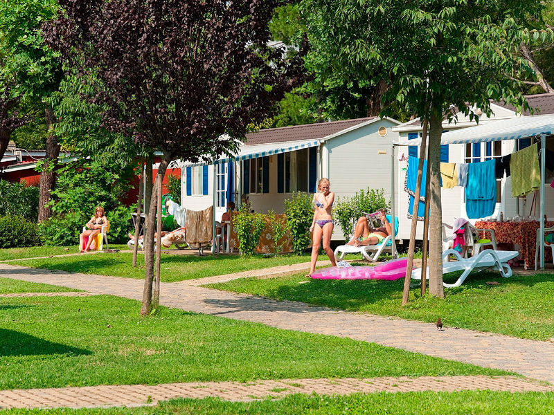 Del Garda Village And Camping