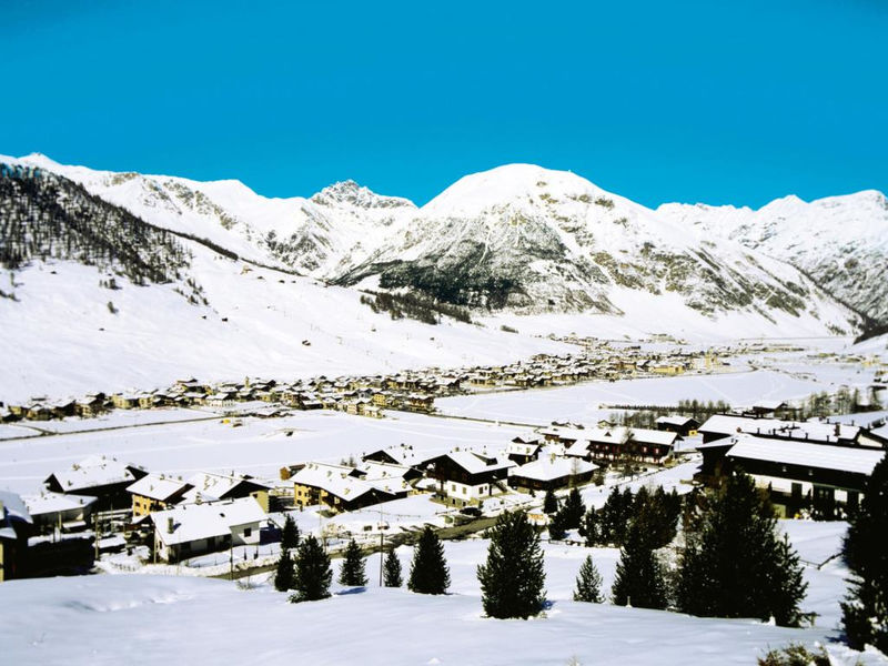 Alpen Village