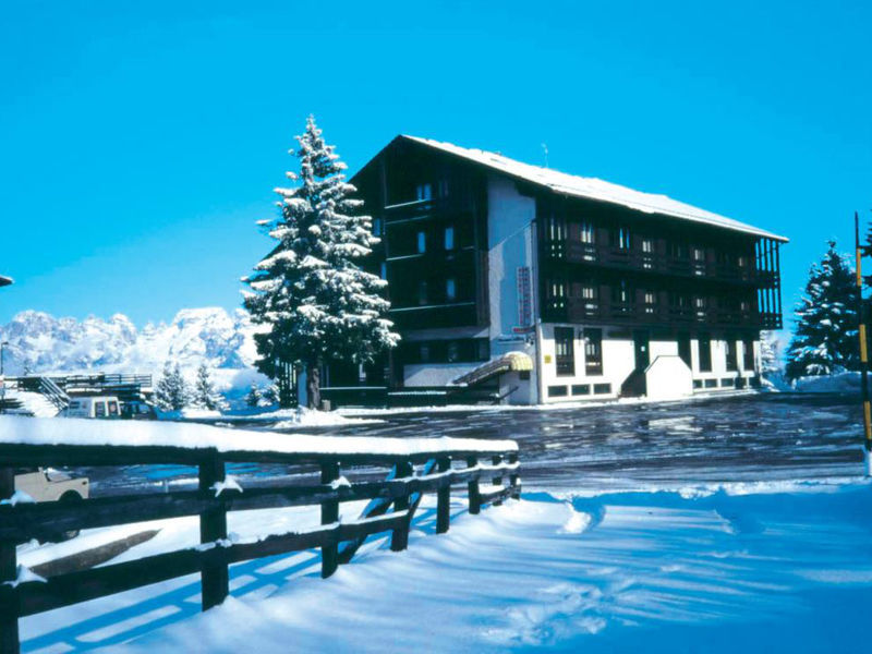 Hotel Dolomiti Chalet