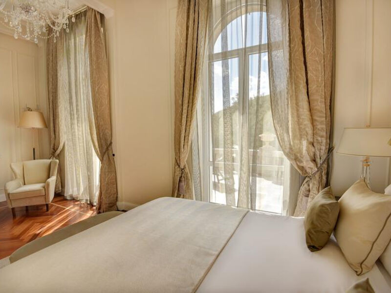 Hotel Paradise Beach