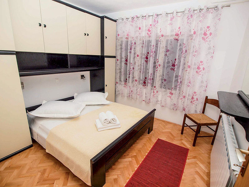 Vila Grmoja