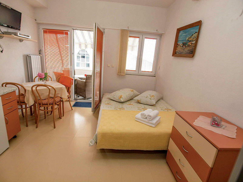 Vila Grmoja
