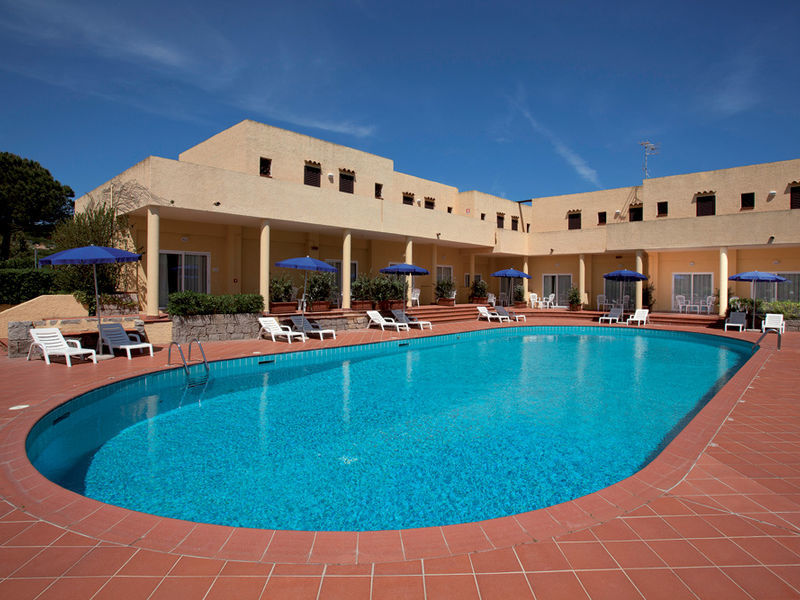 Hotel Laconia