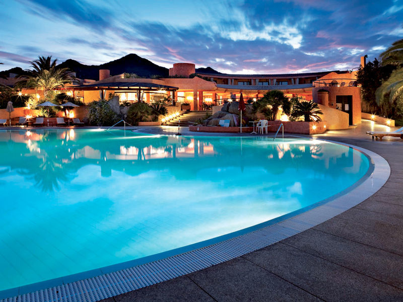 Hotel Sant`Elmo Beach