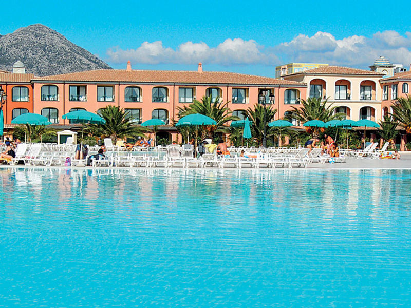 Club Hotel Marina Beach