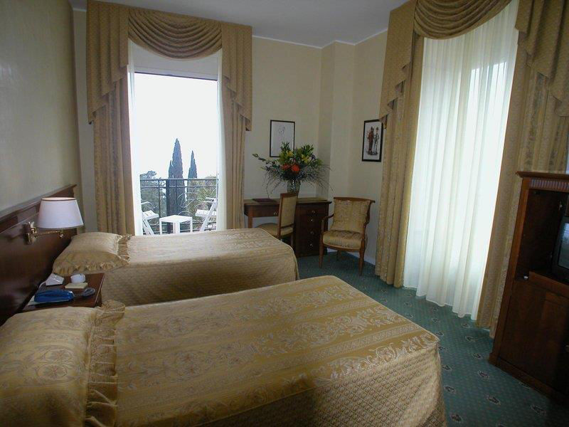 Excelsior Palace
