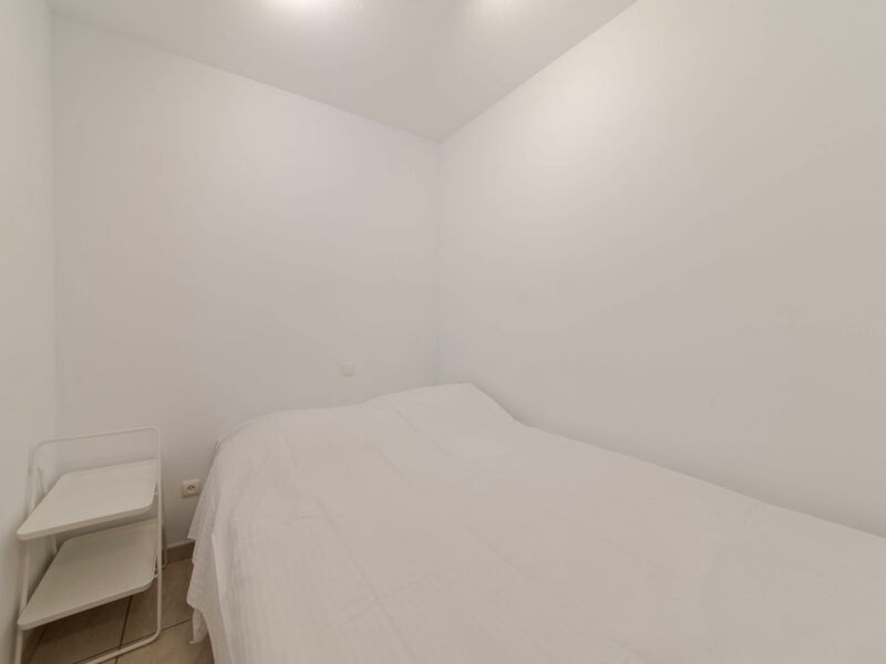 Pokoj 33
