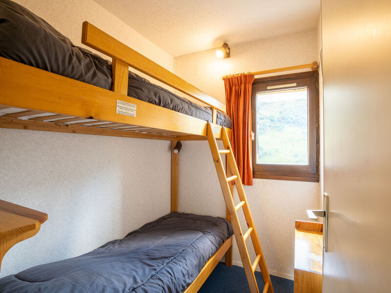 Pokoj 27