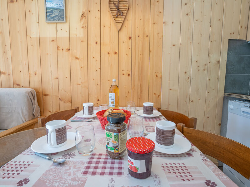 Pokoj 8