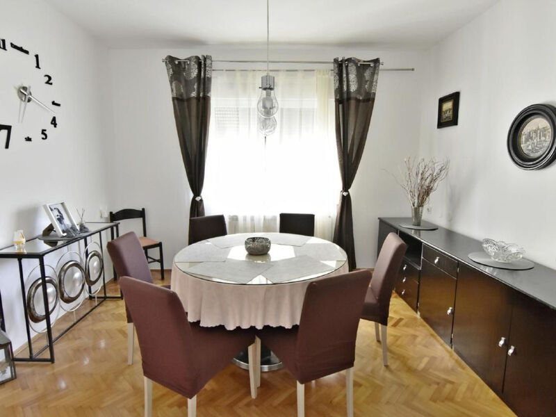 Pokoj 1