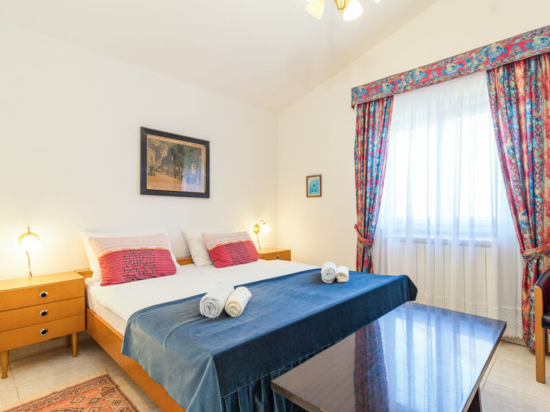 Pokoj 1