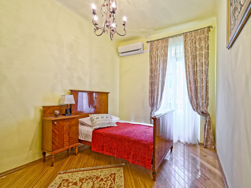 Pokoj 102.1