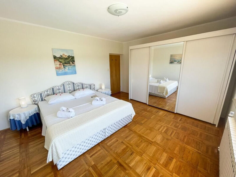 Pokoj 1