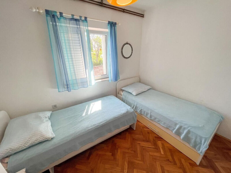 Pokoj 1