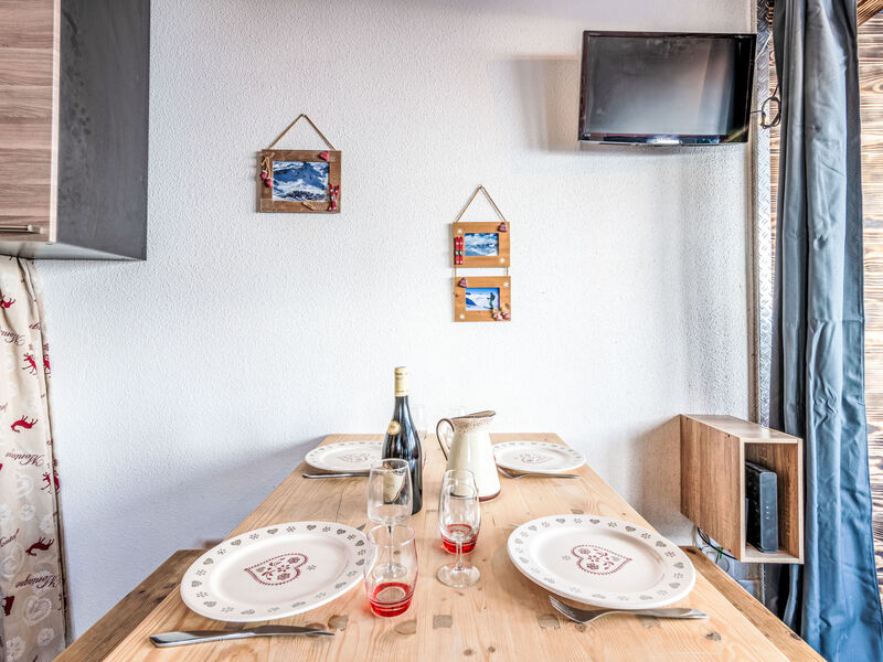 Pokoj 9